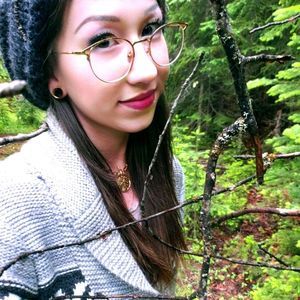 Meet your Posher, Kaileigh